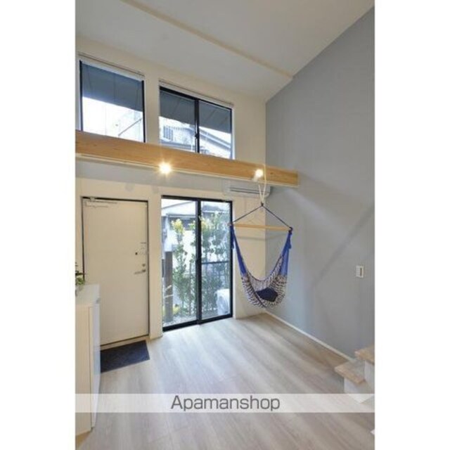 ＳＡＮＣＨＡ　ＡＰＡＲＴＭＥＮＴ[1R/18.14m2]の玄関