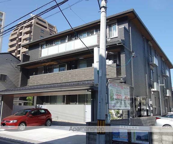 シャーメゾン烏丸五条の外観写真