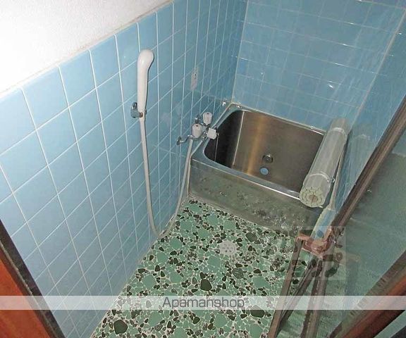深草坊町貸家の内装写真