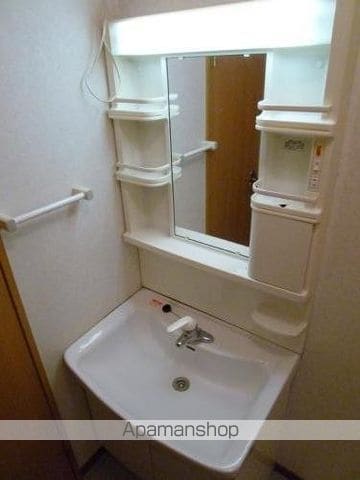 グランドジュレー浜松町の内装写真