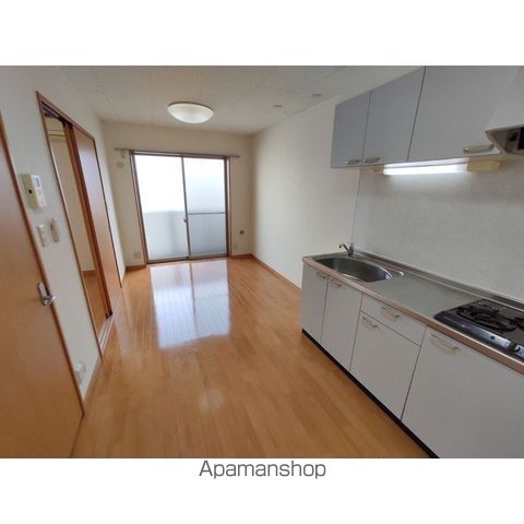アンプルール クラージュ 松長の内装写真