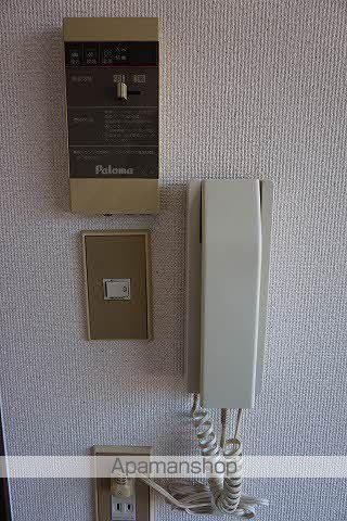 ファミールササキの内装写真