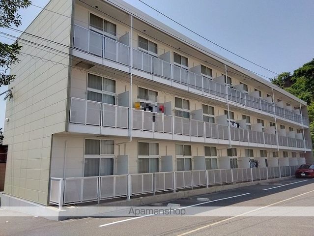レオパレスSビルTANNAの外観写真