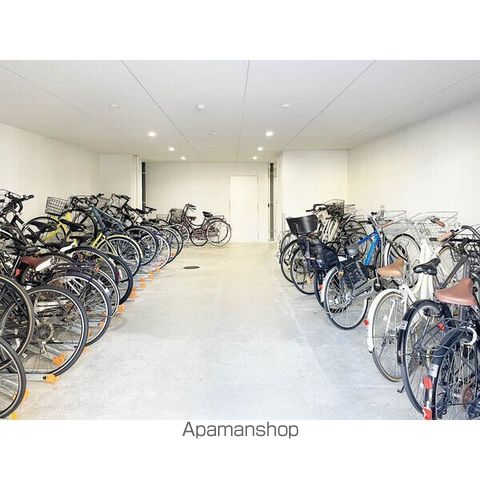 SーRESIDENCE葵IIの内装写真