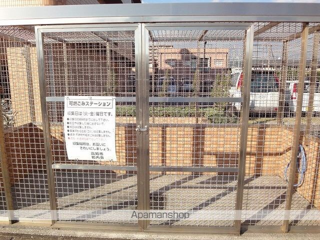 サントノーレ南御座[2LDK/68.4m2]の共用部7