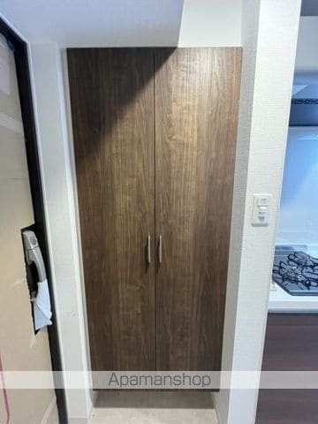 フォーリアライズ弁天町ノビアの内装写真