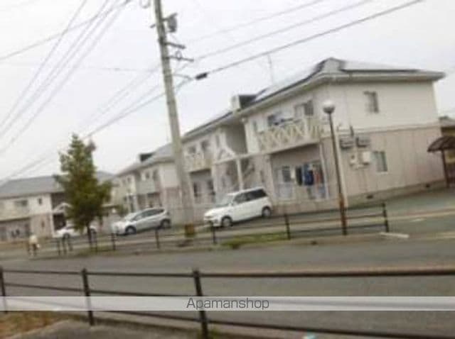 サラダ村 C棟の外観写真
