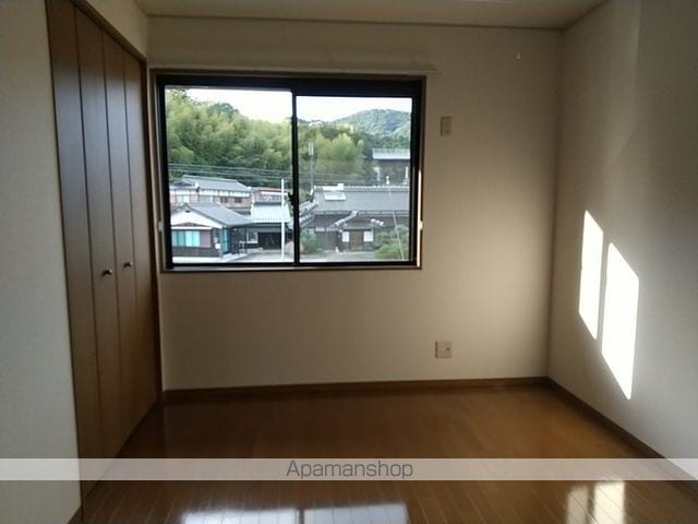 MKハイツ II棟の内装写真