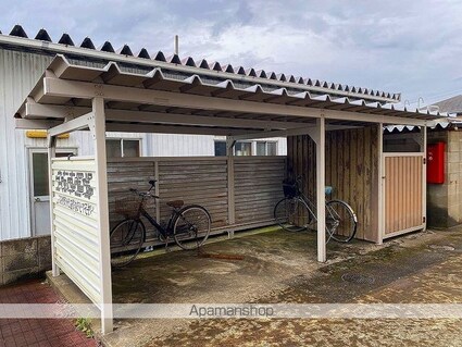 福井県福井市南四ツ居１丁目[1LDK/49.58m2]の共用部2