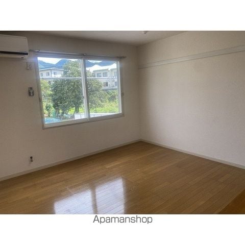 ヴィレッジアルカディアの内装写真