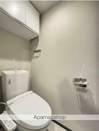 グローリオシェルト四谷坂町[1R/24.18m2]のトイレ