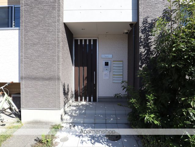 VILLETTA吹上の玄関写真