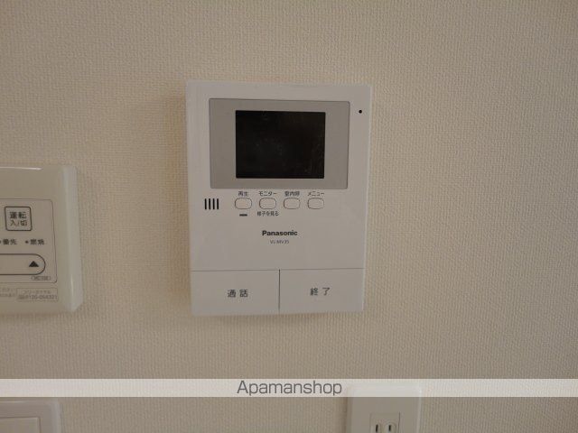 サバービア・2の内装写真