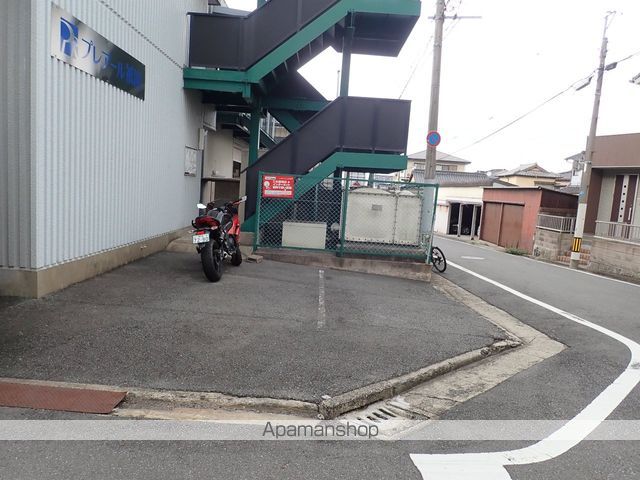 プレアール祇園の玄関写真