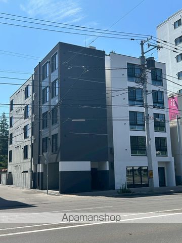 リーサ苗穂駅前の外観写真