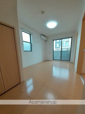 大滝前田ビルAの内装写真
