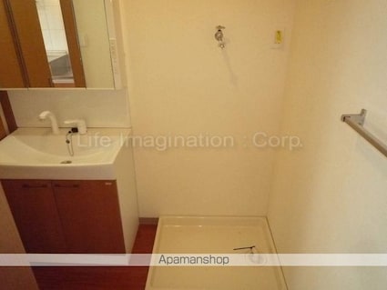 ティンカーベル[2LDK/47.37m2]の内装1