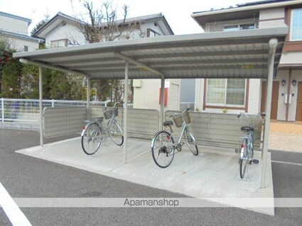 ラピタス[2LDK/57.19m2]の共用部1