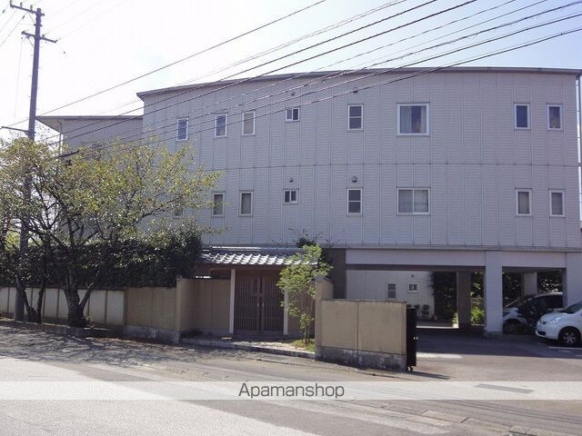 ミラドール[2LDK/66.6m2]の外観1