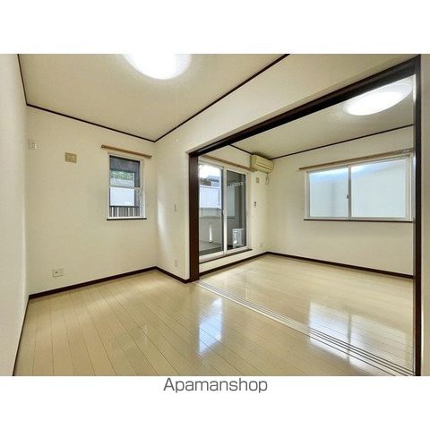トゥリパーノ泉の内装写真