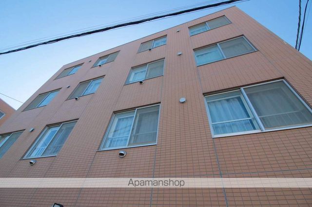 ノースパレス福住参番館の外観写真