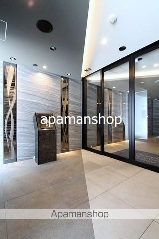 PRESSANCE大国町アドロッソの玄関写真
