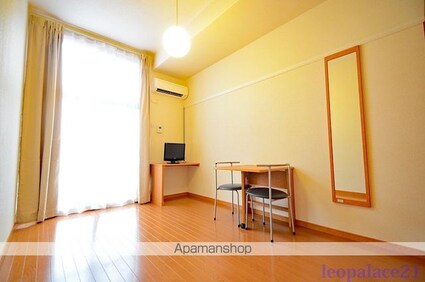 レオパレスグレイスＳＨＩＮＯⅡ[1K/19.87m2]のリビング・居間1