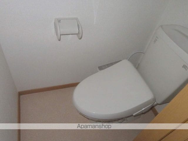 メゾン・ルミエールFの内装写真