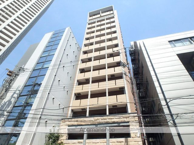 プレサンス三宮花時計前の外観写真