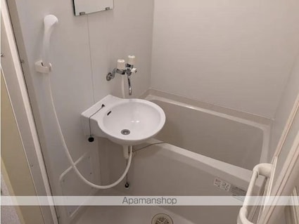 レオパレス薫峰[1K/20.28m2]のバス