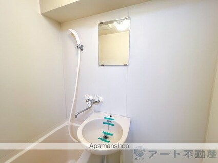 第６井上マンション[1K/22m2]の洗面所