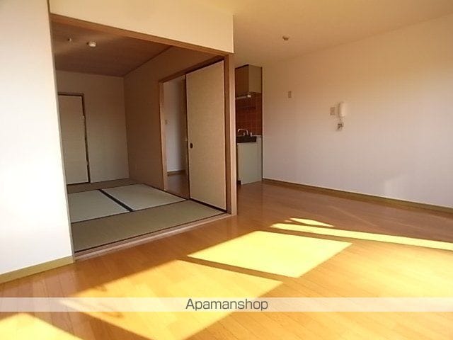 グランドヒルズ当知5番館の内装写真