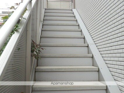 Ａｃｏｒｎ＆Ｓｕｎｆｌｏｗｅｒ[1K/27.17m2]の共用部5