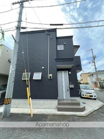 納田木太町借家の外観写真