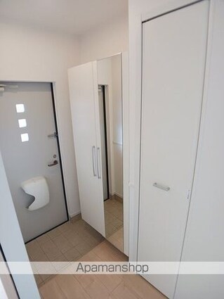 メゾン・ド・コリーヌ　Ａ[1LDK/47.44m2]の洗面所