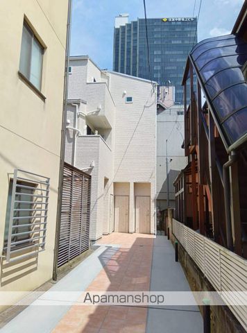 LA・FRAISE中野坂上の玄関写真