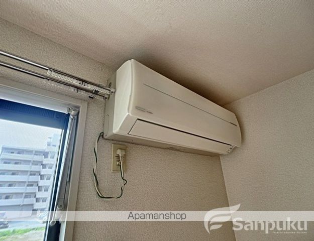 コスモクリアD棟の内装写真