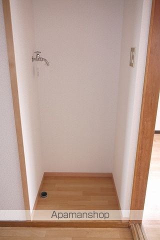 アベニュー島内の内装写真