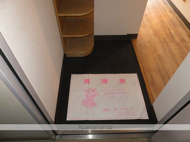 FROM A.の内装写真