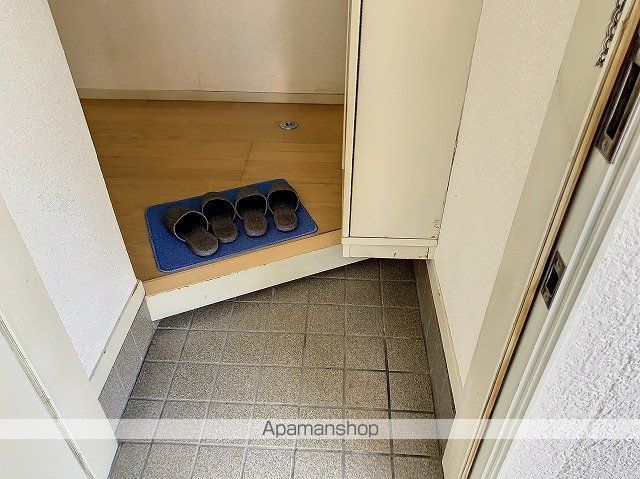 メゾンシティーA館の外観写真