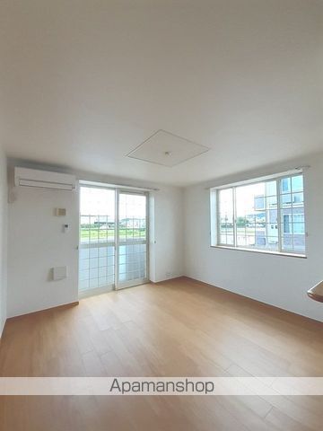 ヴィラージュIの内装写真