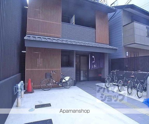 イクスピリオド京都河原町の玄関写真