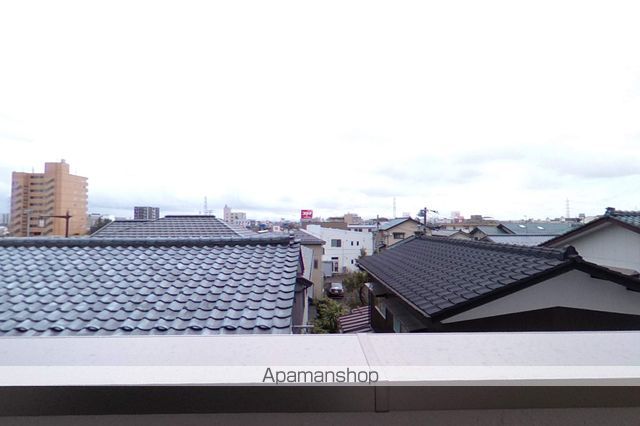 コンフェティのその他写真