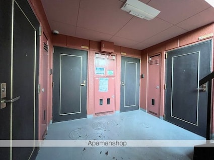 レークナウリバーⅡ[1K/20.96m2]のロビー2