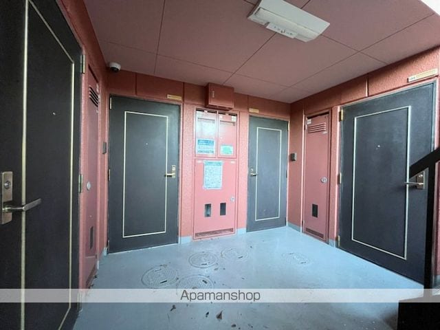 レークナウリバーⅡ[1K/19.14m2]のロビー2