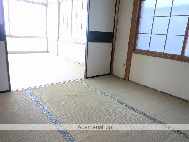成田マンション第二の内装写真