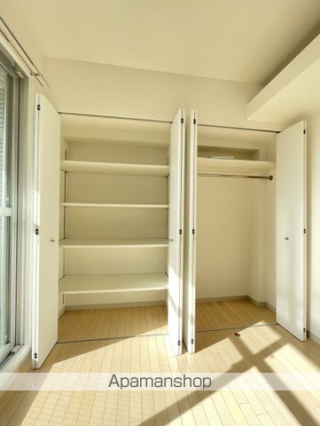 コスモリード谷町六丁目の内装写真