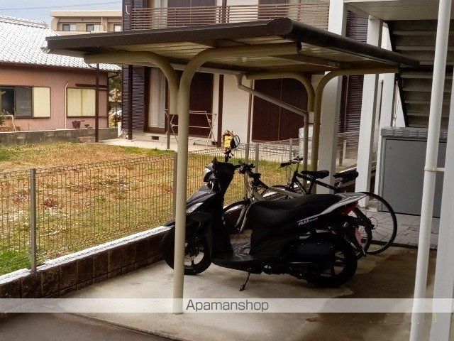 レオネクスト坊金の内装写真