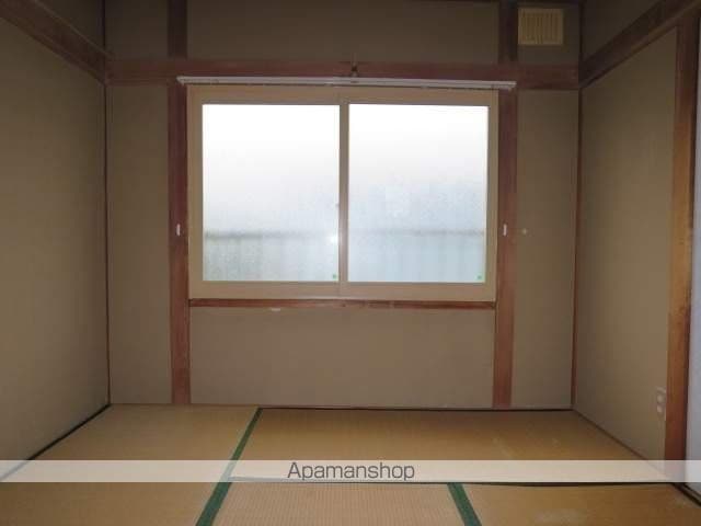 ＪＲ函館本線 滝川駅 バス乗車時間：5分 最寄りバス停で下車 徒歩8分 2階建 築48年の内装写真