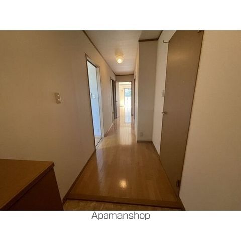 ロイヤル芝原北館の内装写真